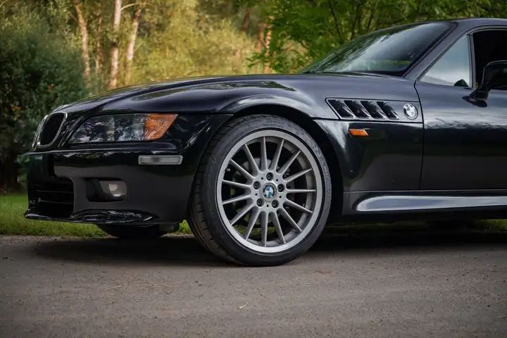 BMW Z3 • 2000 • 200,000 km 5