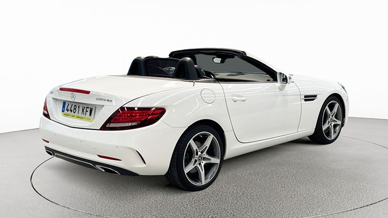 Mercedes-Benz SLC • 2017 • 97,590 km 3