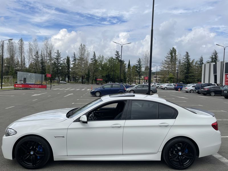 BMW 5 Series • 2016 • 76,000 km 18