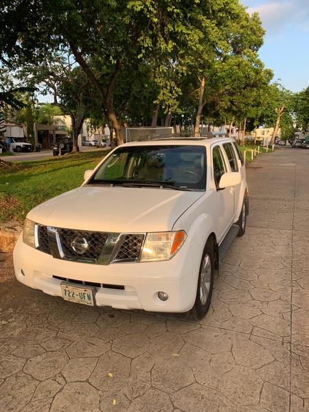 Nissan Pathfinder • 2006 • 295,000 km 3