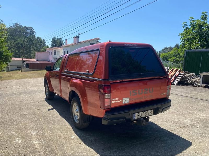 Isuzu D-MAX • 2017 • 189,000 km 6