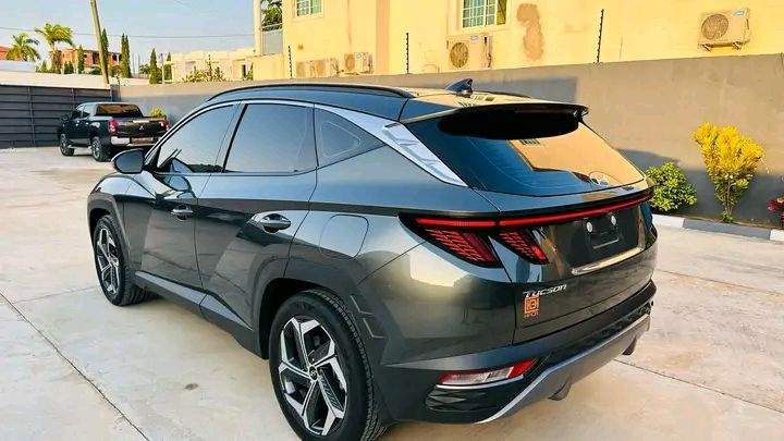 Hyundai Tucson • 2024 • 0 km 3