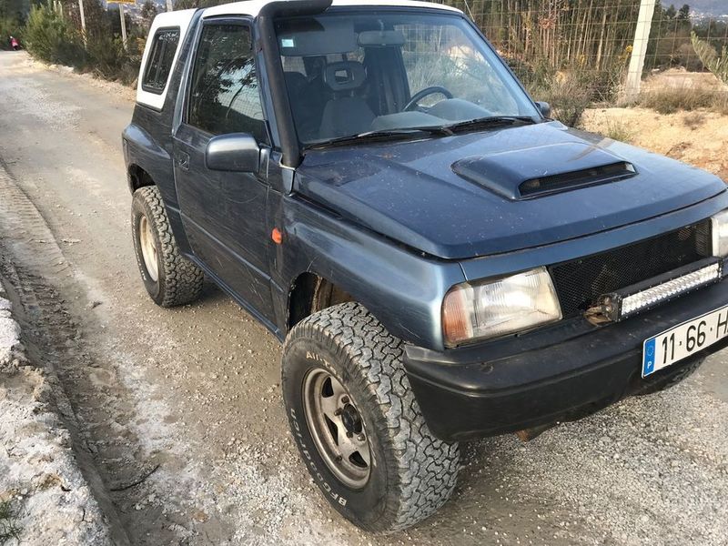 Suzuki Vitara • 2010 • 194,000 km 3