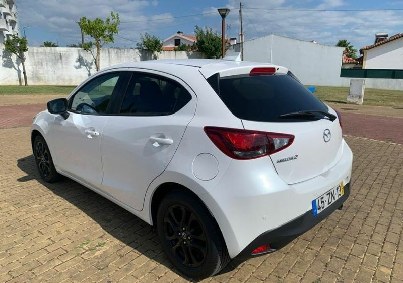 Mazda 2 • 2019 • 11,984 km 2
