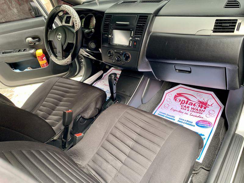 Nissan Tiida • 2011 • 133,000 km 7