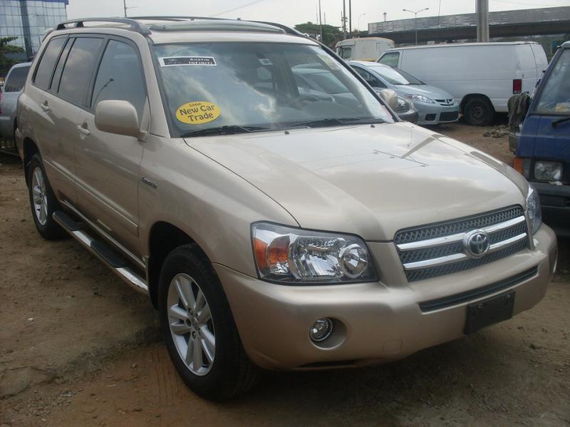 Toyota Highlander • 2010 • 43,244 km 2