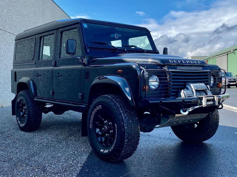 Land Rover Defender • 2014 • 46,000 km 1