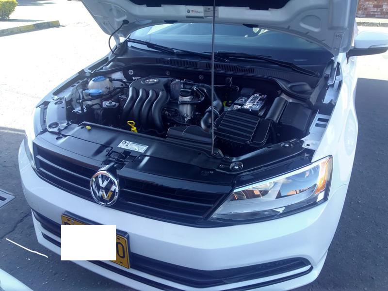 Volkswagen Jetta • 2017 • 24,000 km 3