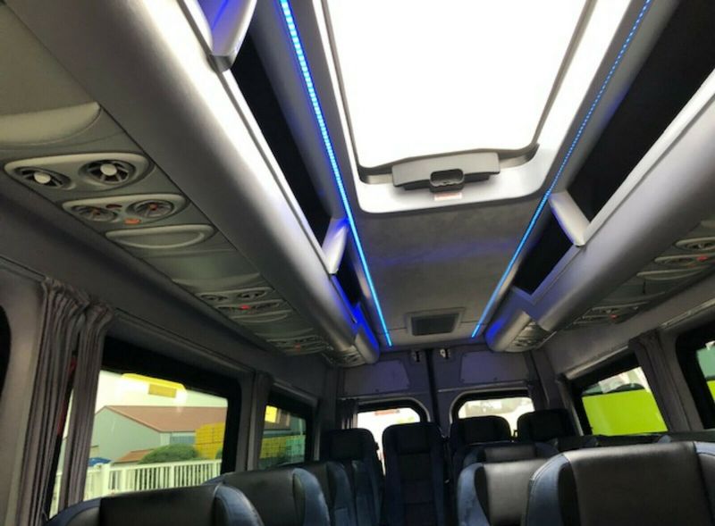 Mercedes-Benz Sprinter • 2015 • 225,800 km 2