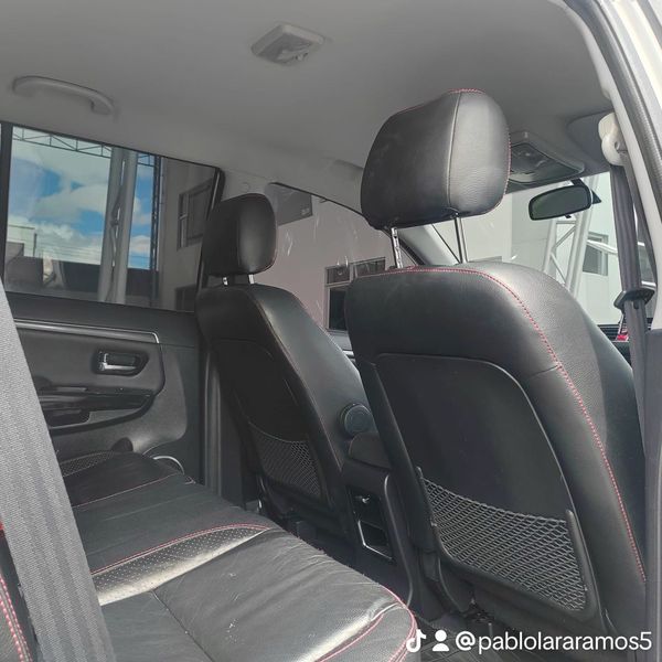 Great Wall Hover • 2018 • 74,000 km 11