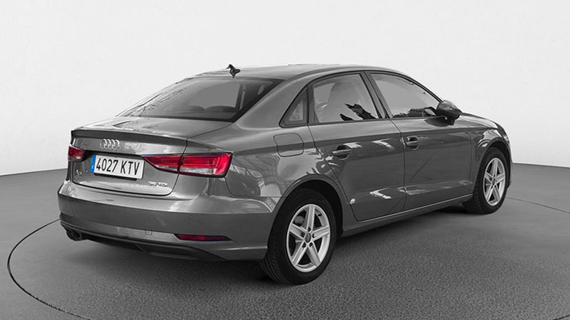 Audi A3 • 2019 • 102,000 km 4