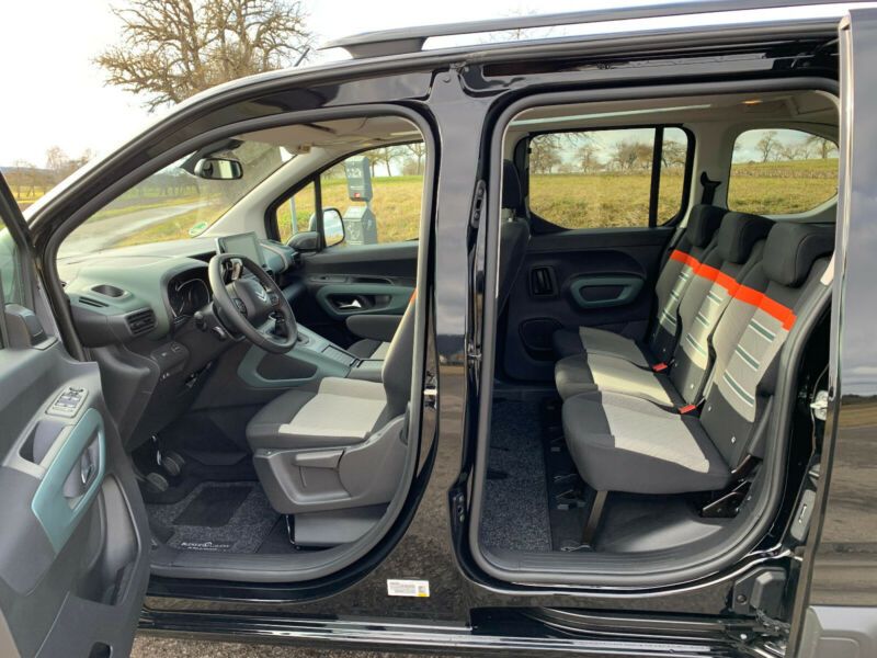 Citroën Berlingo • 2019 • 84,700 km 11