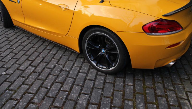 BMW Z4 • 2010 • 119,000 km 5