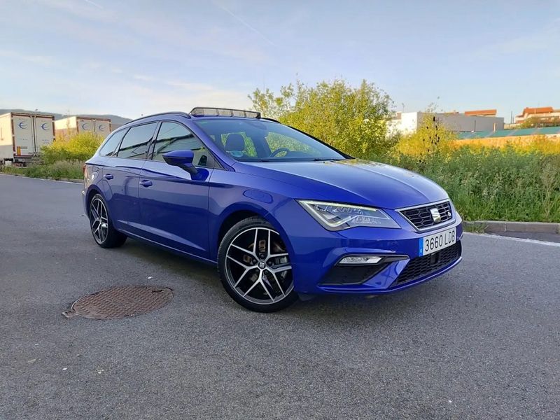 Seat Leon • 2020 • 104,000 km 1