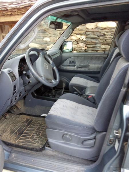Toyota Land Cruiser • 2000 • 332,000 km 7