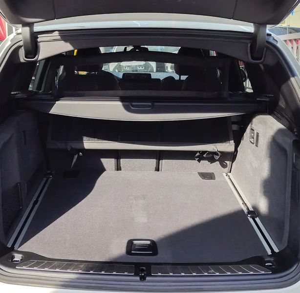 BMW X3 • 2018 • 58,394 km 12