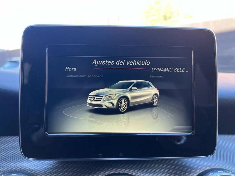 Mercedes-Benz GLA-Class • 2017 • 50,000 km 11