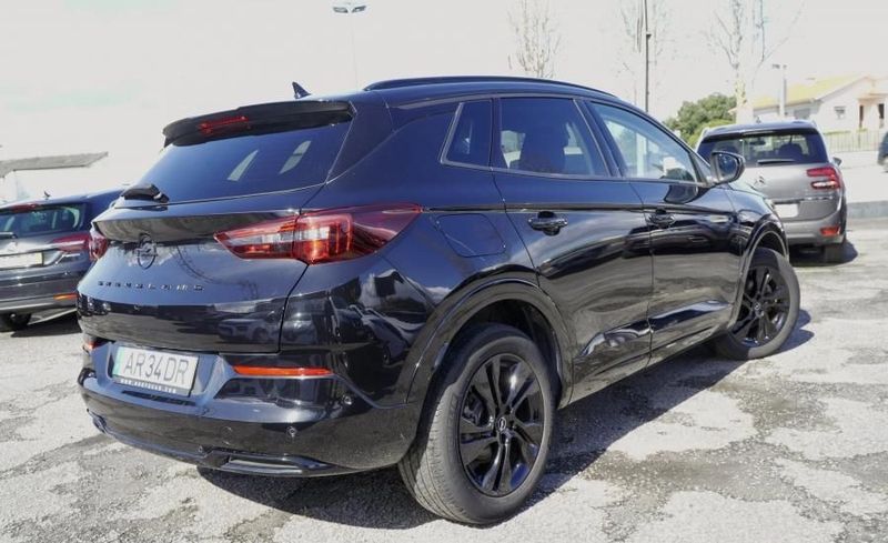 Opel Frontera • 2022 • 40,000 km 2