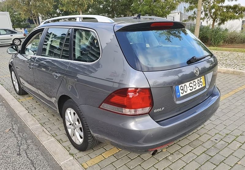 Volkswagen Golf Variant • 2013 • 220,000 km 4