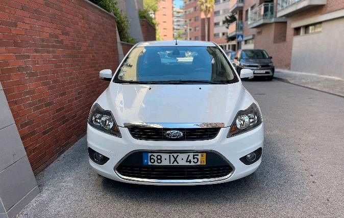 Ford Focus • 2010 • 180,000 km 1