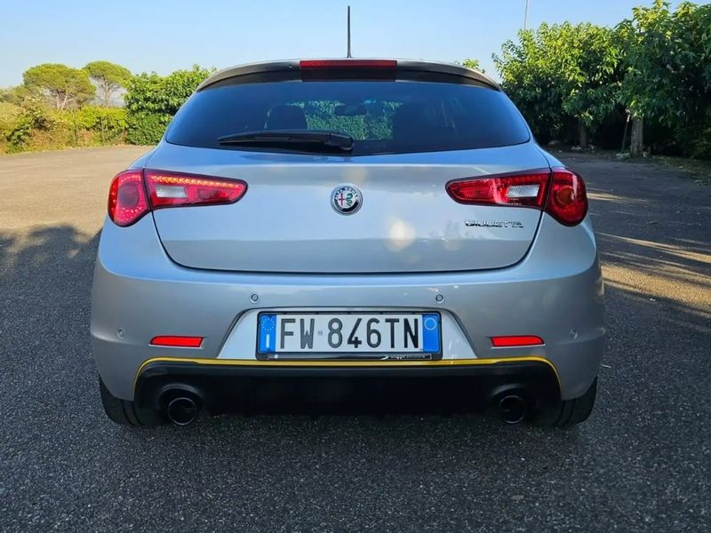 Alfa Romeo Giulietta • 2019 • 50,000 km 2