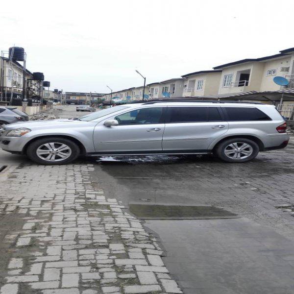 Mercedes-Benz GL • 2007 • 71,800 km 5