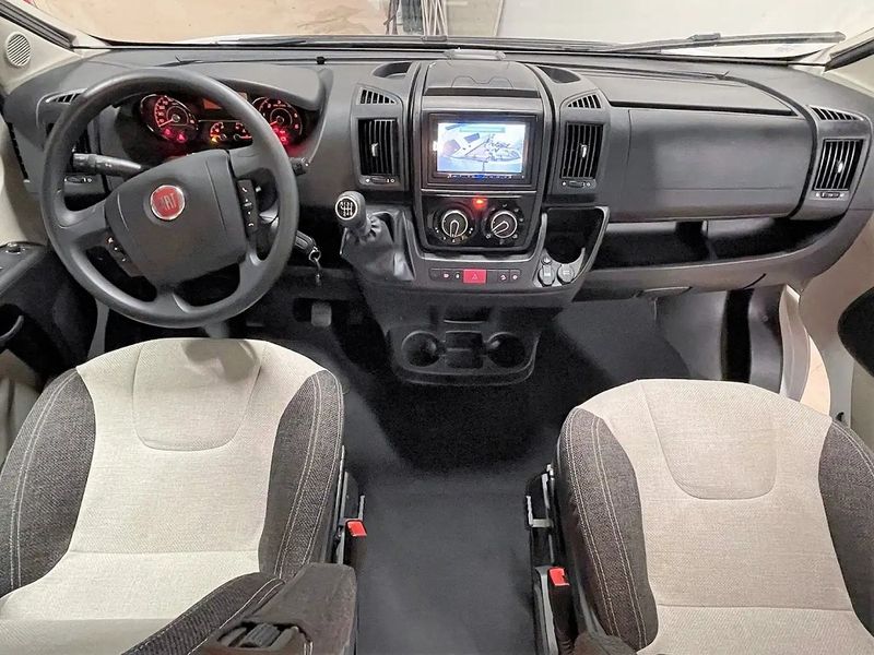Fiat Ducato • 2018 • 60,000 km 11
