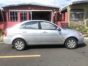 Hyundai Accent • 2009 • 200,000 km 3