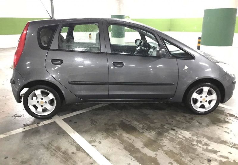 Mitsubishi Colt • 2005 • 190,000 km 1