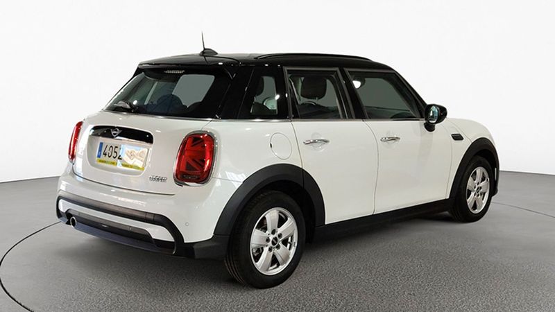 MINI Cooper • 2023 • 7,250 km 5