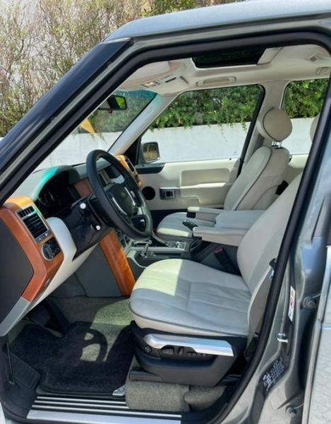Land Rover Range Rover • 2002 • 201,500 km 1