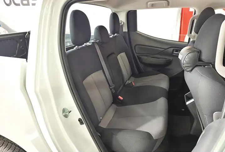 Mitsubishi L200 • 2022 • 32,000 km 10