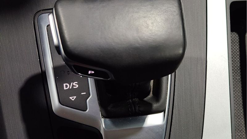 Audi Q5 • 2020 • 70,345 km 10