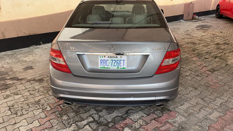 Mercedes-Benz C • 2009 • 66,780 km 2