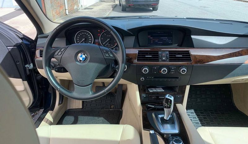 BMW 5 Series • 2008 • 249,999 km 4
