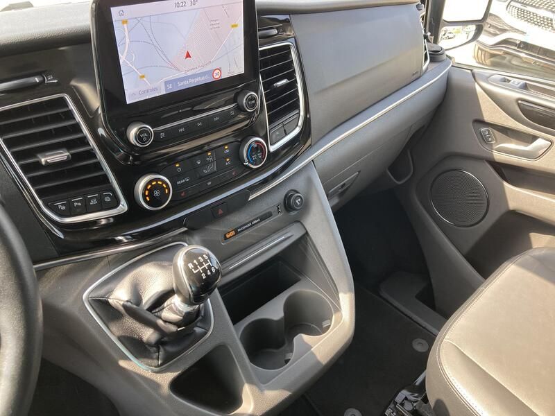 Ford Tourneo Custom • 2021 • 79,856 km 13