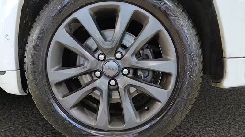 Jeep Grand Cherokee • 2019 • 114,045 km 15