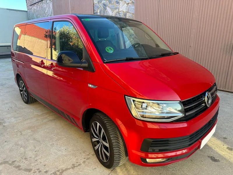 Volkswagen Multivan • 2017 • 158,300 km 1