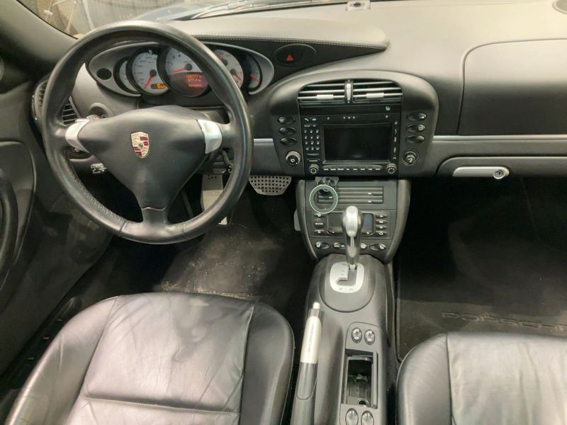 Porsche 911 Targa • 2004 • 109,000 km 2