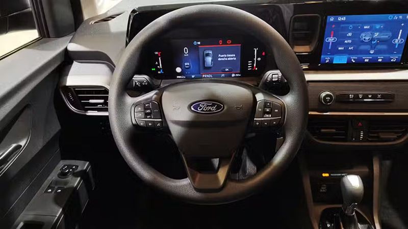 Ford Tourneo Connect • 2024 • 3,983 km 7