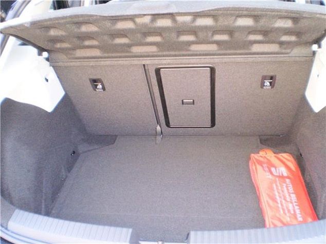 Seat Leon • 2015 • 182,300 km 10