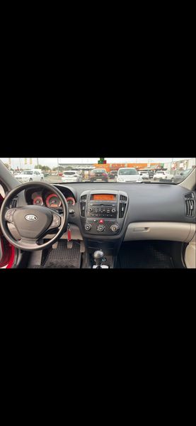Kia Cee`d • 2009 • 196,000 km 13