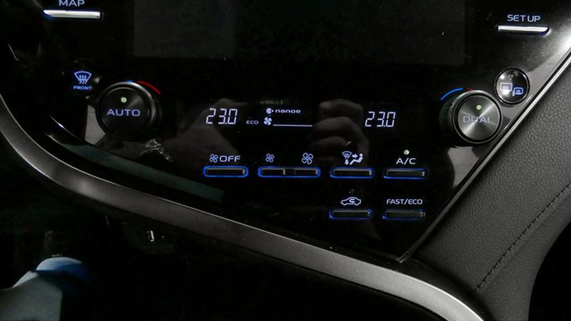 Toyota Camry • 2020 • 55,000 km 6