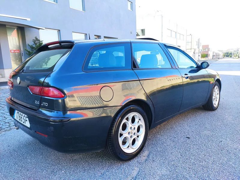 Alfa Romeo 146 • 2001 • 80,000 km 6
