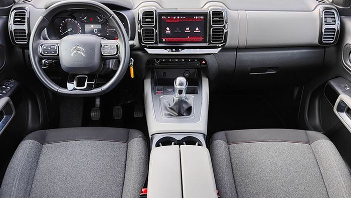 Citroën C5 • 2020 • 146,000 km 9