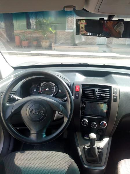 Hyundai Tucson • 2010 • 144,000 km 4