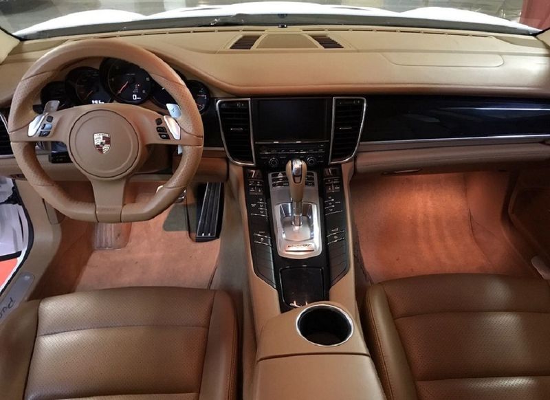Porsche Panamera • 2011 • 194,500 km 5