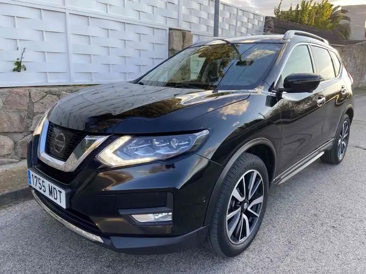 Nissan X-Trail • 2017 • 130,000 km 2