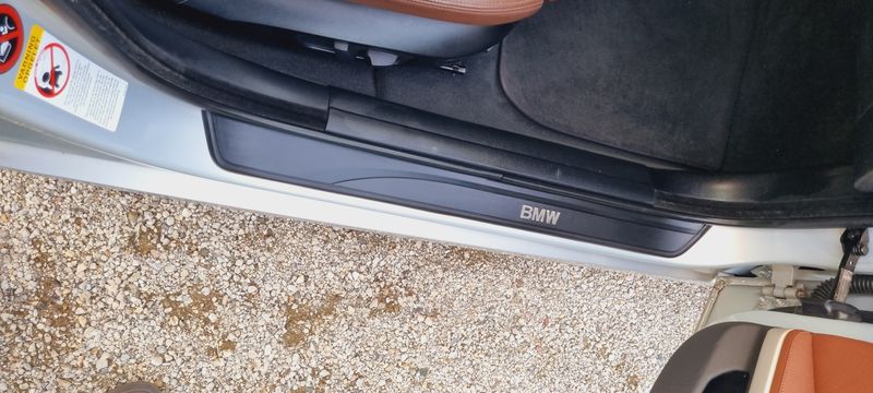 BMW 3 Series • 2008 • 284,600 km 16