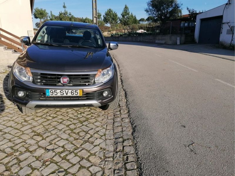 Mitsubishi L200 • 2017 • 160,000 km 2